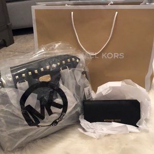 Michael Kors Satchel & Wallet bundle